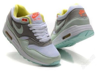 Лот: 2699664. Фото: 1. Nike Air Max 1(87) women. white... Кеды, кроссовки, слипоны