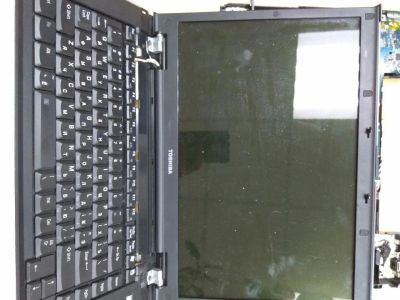 Лот: 10395358. Фото: 1. Ноутбук Toshiba Satellite M70-190. Ноутбуки