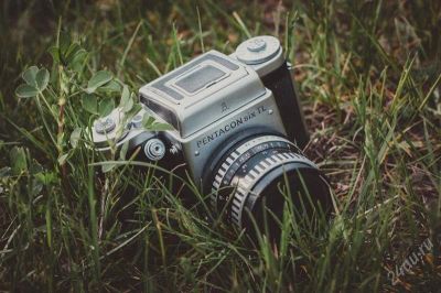 Лот: 2952746. Фото: 1. Pentacon Six TL + Biometar 2.8... Плёночные зеркальные