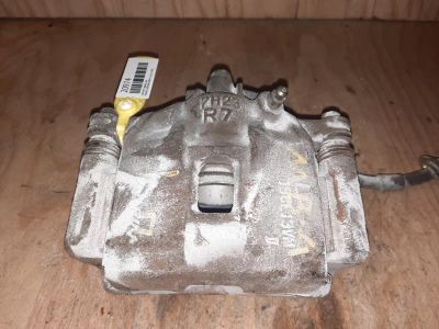 Лот: 18529520. Фото: 1. Суппорт Honda Domani MB4 D16A... Тормозная система