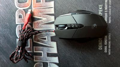 Лот: 7726619. Фото: 1. Игровая мышь A4-Tech Bloody V7... Клавиатуры и мыши