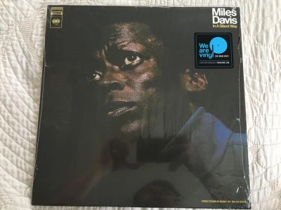 Лот: 11603655. Фото: 1. LP Miles Davis In a Silent Way... Аудиозаписи