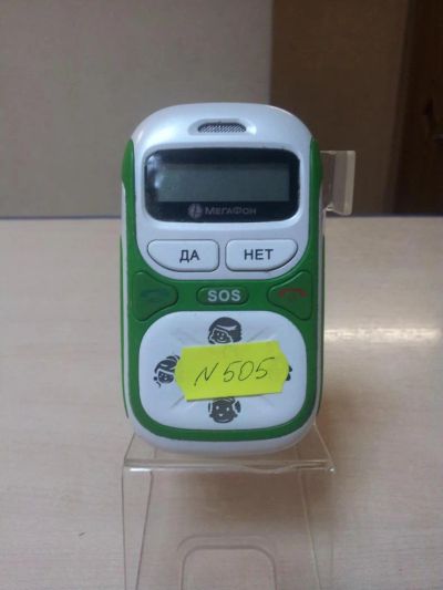 Лот: 8567433. Фото: 1. №505. Мегафон Senseit C1(детский... Кнопочные мобильные телефоны