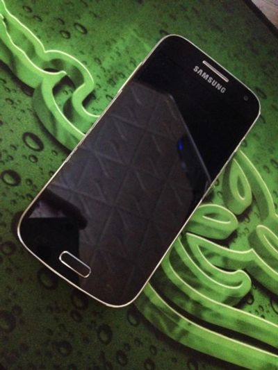 Лот: 9708567. Фото: 1. Samsung Galaxy S4 mini. Смартфоны