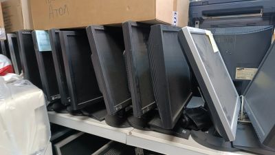 Лот: 23003591. Фото: 1. Мониторы LCD 17" (одним лотом). ЖК-мониторы