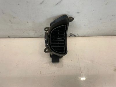 Лот: 21702275. Фото: 1. дефлектор отопителя Nissan Almera... Двигатель и элементы двигателя