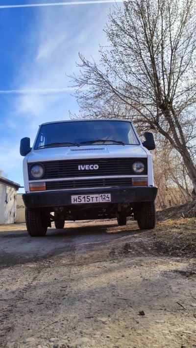 Лот: 25703503. Фото: 1. Iveco daily. Грузовики, автобусы, спецтехника