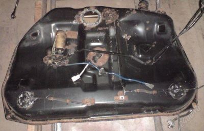 Лот: 2477917. Фото: 1. топливный бензобак toyota sprinter... Топливная система
