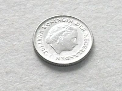 Лот: 15926722. Фото: 1. Монета 10 цент Нидерланды 1963... Европа