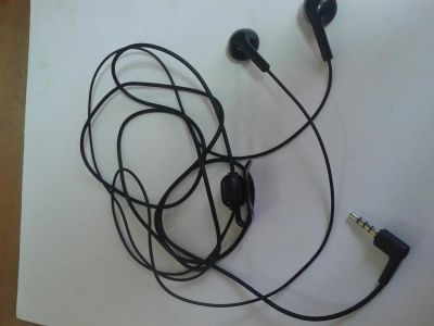 Лот: 7299664. Фото: 1. Наушники для сотового. Nokia . Красноярск