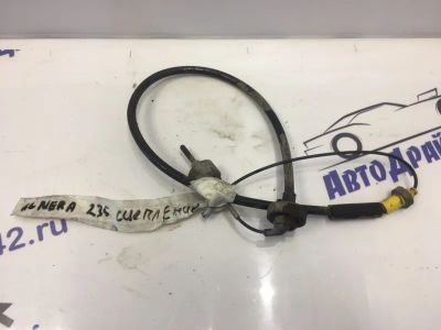 Лот: 21716775. Фото: 1. тросик сцепления Nissan Almera... Двигатель и элементы двигателя