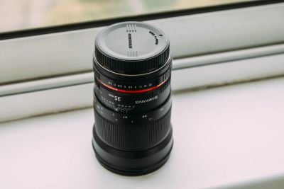 Лот: 9654711. Фото: 1. Объектив Samyang 35mm f1.4 c защитным... Объективы