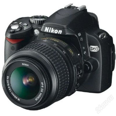 Лот: 1316918. Фото: 1. Nikon D60 + флешка 8гб + сумка. Цифровые зеркальные