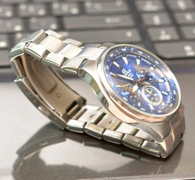 Лот: 8150773. Фото: 1. Часы Casio Edifice EF-562D-2A... Оригинальные наручные часы