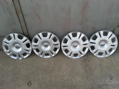 Лот: 4817335. Фото: 1. Toyota R14 Corolla. Колпаки