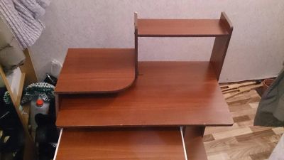 Лот: 4104413. Фото: 1. Стол компьютерный. Компьютерные и письменные столы