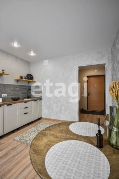 Лот: 25293746. Фото: 1. 2-комн. квартира , Красноярск... Квартиры, студии