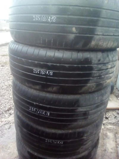 Лот: 10353676. Фото: 1. 235/60 R18 Bridgestone комплект. Шины