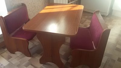 Лот: 8175570. Фото: 1. Продам столик и 2 стульчика. Стульчики для кормления