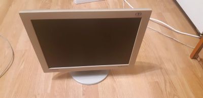 Лот: 17202137. Фото: 1. монитор Samsung 152v. ЖК-мониторы