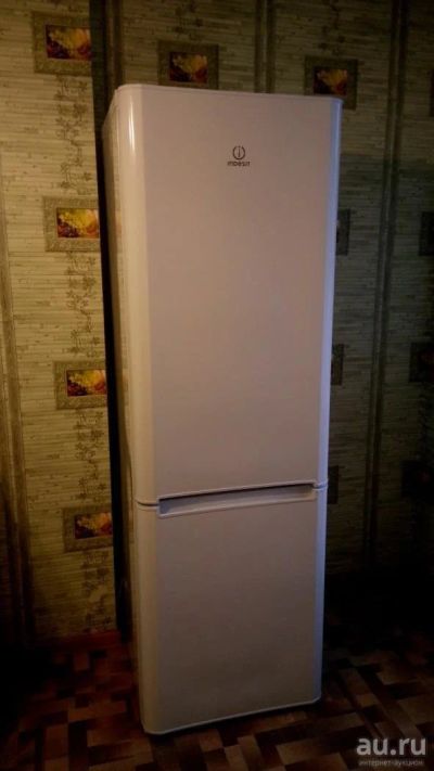 Лот: 9992021. Фото: 1. холодильник indesit. Холодильники, морозильные камеры