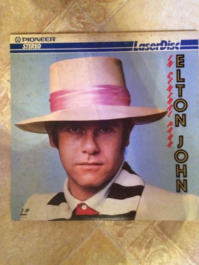 Лот: 7637435. Фото: 1. Elton John LD. Видеозаписи, фильмы