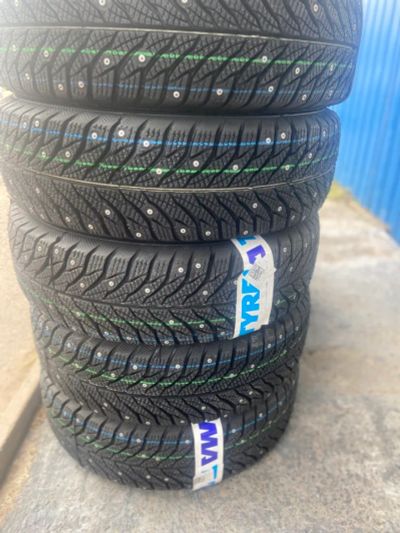 Лот: 23539853. Фото: 1. Зимняя резина 175/65 R-14 "Кама... Шины