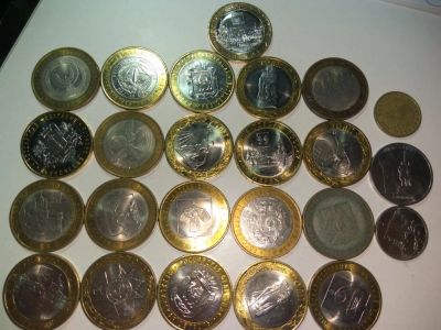 Лот: 13991893. Фото: 1. 24 штуки 10 руб. Юбилейные-Солянка... Россия после 1991 года
