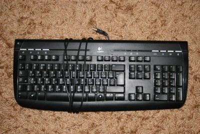 Лот: 6207268. Фото: 1. Клавиатура Logitech usb. Клавиатуры и мыши