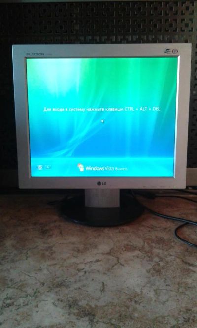 Лот: 7034220. Фото: 1. монитор LG FLAtron l1730s, диагональ... ЖК-мониторы