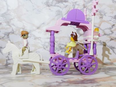 Лот: 11950889. Фото: 1. Набор Лего // Lego Friends, карета. Конструкторы