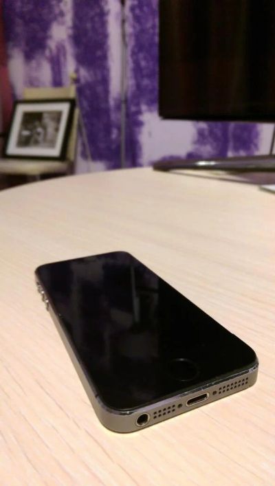 Лот: 5132663. Фото: 1. Iphone 5s (неисправен). Смартфоны