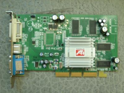 Лот: 71403. Фото: 1. видюха radeon 9200. Видеокарты