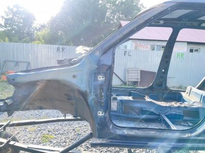 Лот: 25642130. Фото: 1. стойка кузова Skoda Fabia 5J2. Кузов