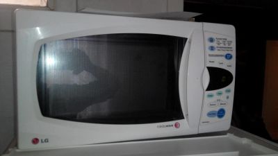 Лот: 4721737. Фото: 1. Микроволновка. Микроволновки, мини-печи