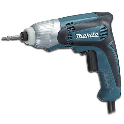 Лот: 12787330. Фото: 1. Шуруповерт ударный Makita TD0100... Электроинструмент