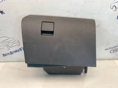 Лот: 22988943. Фото: 1. бардачок Opel Astra L69. Другое (автозапчасти)