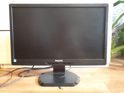Лот: 11810418. Фото: 1. монитор Philips Brilliance 221s3l... ЖК-мониторы