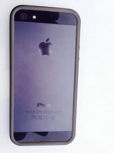 Лот: 4378852. Фото: 1. Iphone 5. Смартфоны