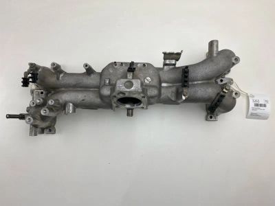 Лот: 20374574. Фото: 1. Коллектор впускной Subaru Forester... Двигатель и элементы двигателя