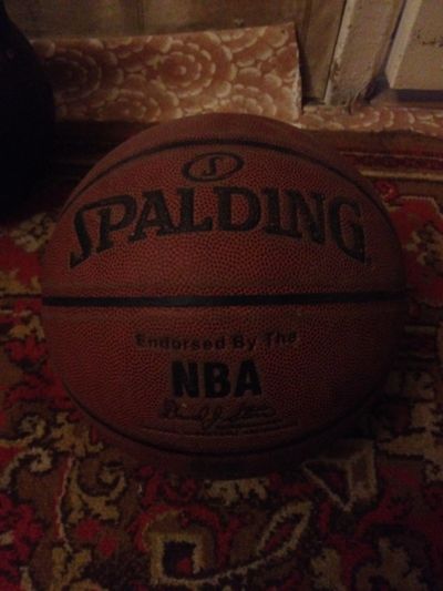 Лот: 11892268. Фото: 1. мяч баскетбольный Spalding. Мячи, ракетки, шайбы, клюшки