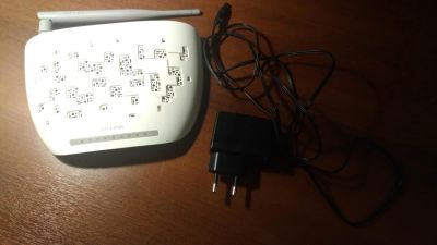 Лот: 11011523. Фото: 1. беспроводной маршрутизатор TP-LINK... Маршрутизаторы (роутеры)