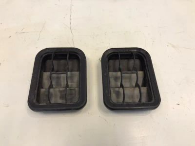 Лот: 21707975. Фото: 1. решетка вентиляционная Skoda Octavia... Кузов