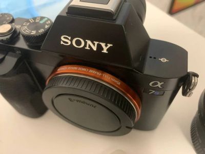 Лот: 17981390. Фото: 1. Sony A7S + SEL2870 + Батарейный... Цифровые беззеркальные со сменной оптикой