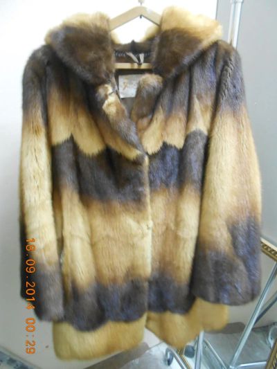 Лот: 4517753. Фото: 1. Продам норковую шубу! Цвет рыже-коричневый... Верхняя одежда