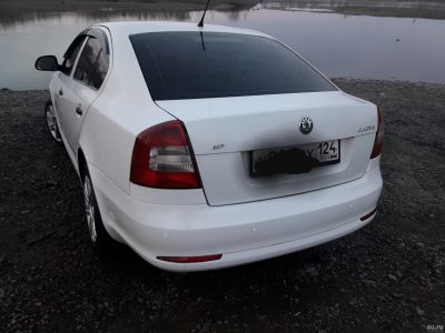 Лот: 13800700. Фото: 1. Skoda. Автомобили