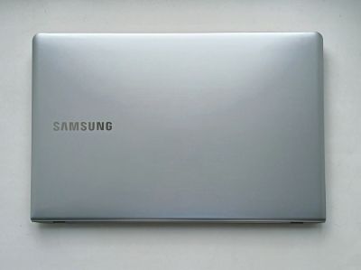 Лот: 19292400. Фото: 1. 15.6" Ноутбук Samsung np370r5e-s07ru... Ноутбуки