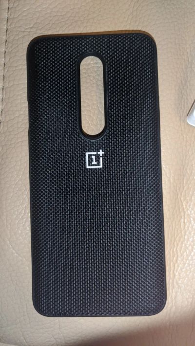 Лот: 19880022. Фото: 1. Чехол OnePlus 7 Pro Karbon case. Чехлы, бамперы