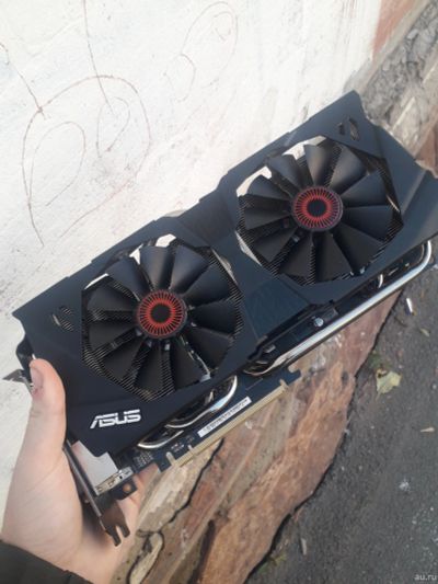 Лот: 18203652. Фото: 1. R9 280 4GB. Видеокарты