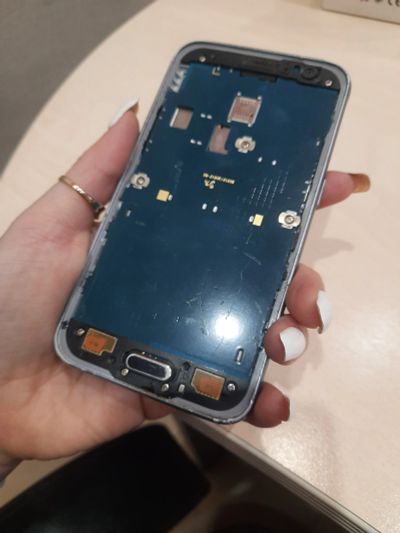 Лот: 18926818. Фото: 1. Телефон Samsung Galaxy J1 (2016... Смартфоны